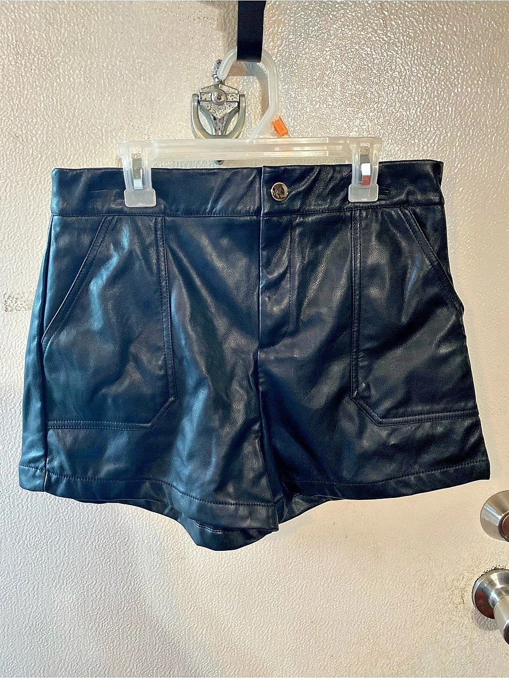 Haute Monde Faux Leather High-Waist Shorts Size Medium
